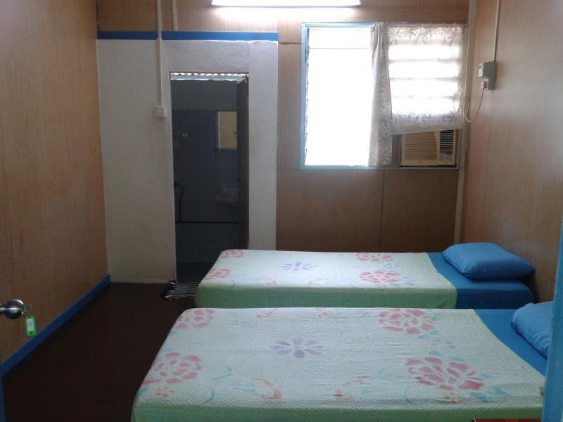 Et Budget Guest House Batu Feringgi Exterior foto